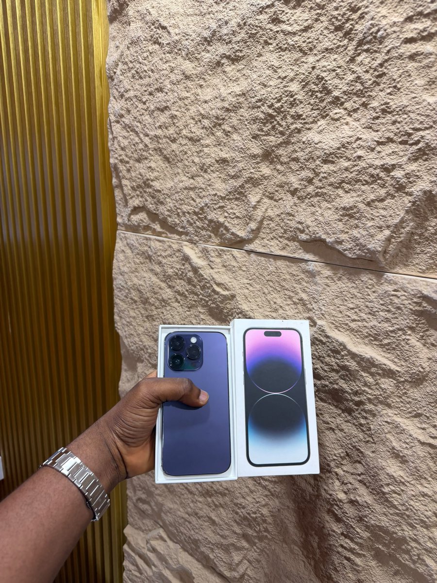 OmniGadgetStore's tweet photo. Deal‼️iPhone 14 Pro ll/a 128GB with 77% battery capacity! Screen and all parts are original! Face ID works great!

Price: N595,000 https://t.co/QNSI9Egaxd