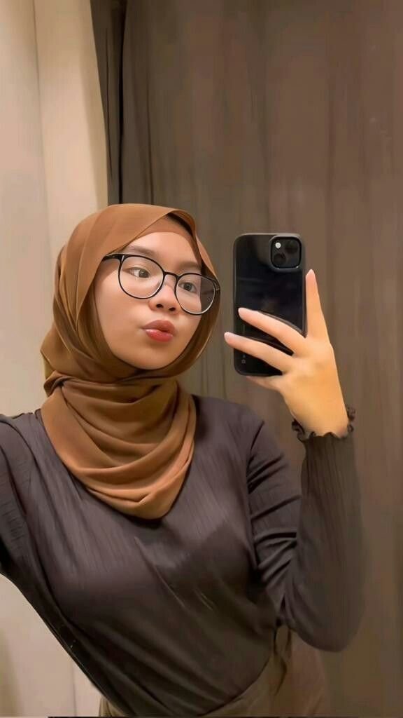 Notefromalek's tweet photo. udah 5x crot di foto ini
https://t.co/TlMj7R0wqF https://t.co/xOs4W4VQvQ