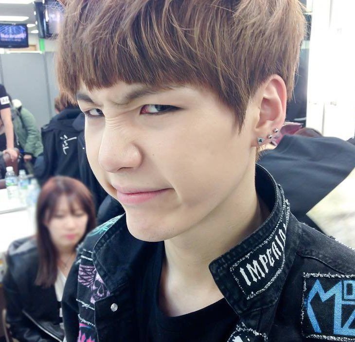 v_delalune's tweet photo. Yoongiaa ♡
#YOONGI https://t.co/v9nC8JRxy0
