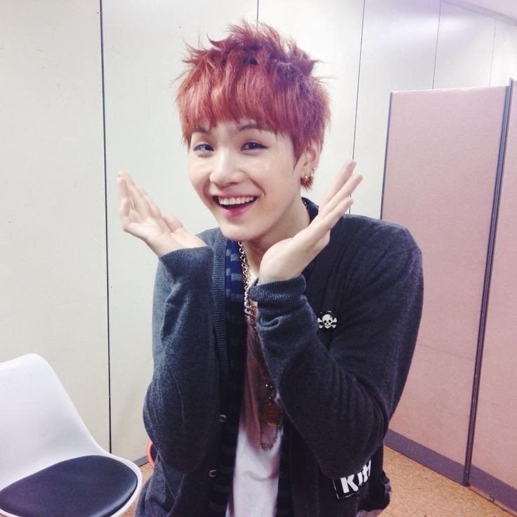 v_delalune's tweet photo. Yoongiaa ♡
#YOONGI https://t.co/v9nC8JRxy0