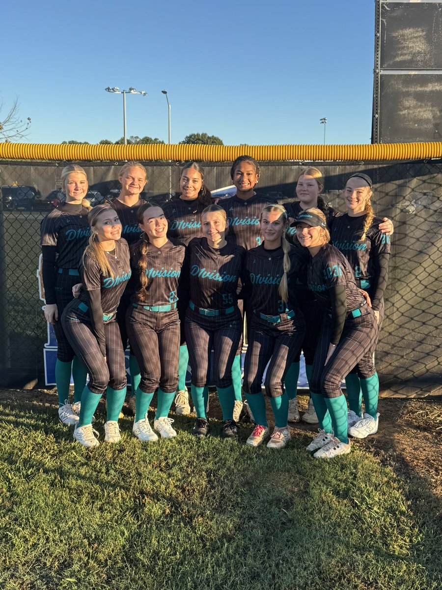 MollieJohn67453's tweet photo. Had a great time with @D1Vision_Bandy at the Eastern Elite Fall Showcase! In my first outing with my new team, I threw 7 IP and recorded 10 K’s. I knocked off some rust, but still have work to do as we prepare for the Death Valley Fall Invitational in Baton Rouge this weekend! 🥎💪

@d1vision_sb @D1Vision_Bandy @CoachMike_FCS @LadyCommanderSB @dorris53

@FastpitchPower @D1Softball @D1ProScouts @CAASoftballAdv @LineDsoftball @SoftballDown @MaxPreps @ConnectSports_ @ExtraInningSB @los_stuff @SBRRetweets @ALLNJSoftball @raj_manjrekar @DfwSho @gatorjack72 @SoftbalAmerica @prepsrecruit @usaimpact_us @NCAASoftball @USASoftball @PrepSoftball