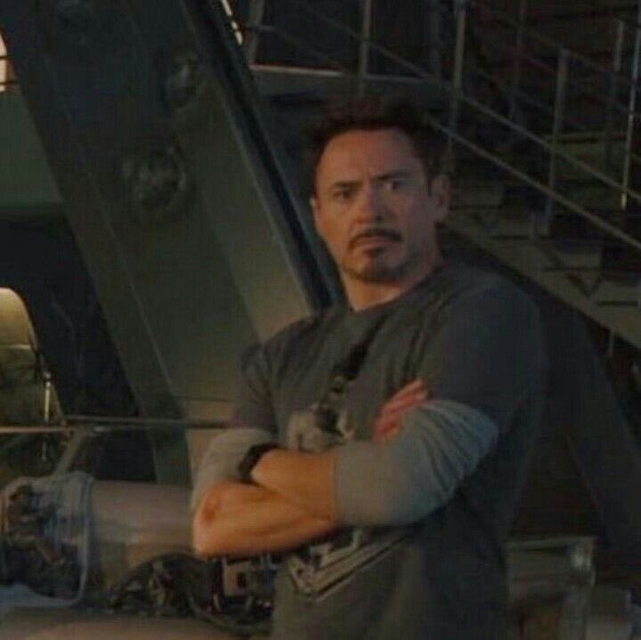 starkurommi's tweet photo. i love his awkwardness https://t.co/UpjnpoBBTB