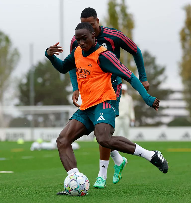 MadridXtra's tweet photo. 🚨 FERLAND MENDY! https://t.co/EMPPLzj0kb