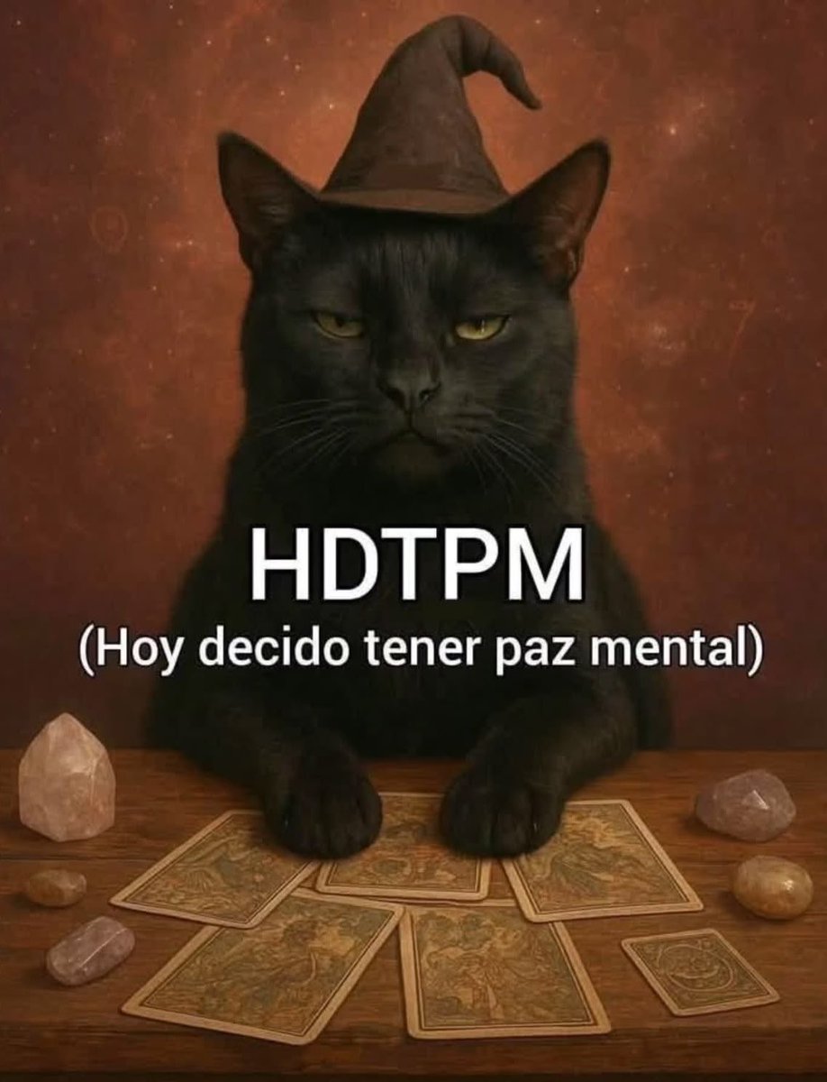 untantoasocial's tweet photo. Lunes, ya casi Halloween 🎃 https://t.co/cyErEsdO4k