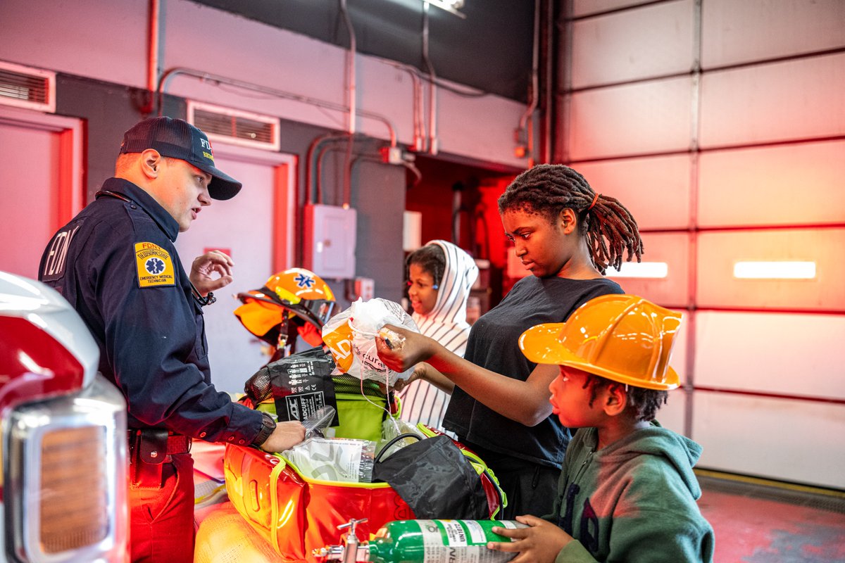 FDNY's tweet photo. Thanks to everyone who joined us for our 2026 FDNY Open House Weekend! 🚒 🚑

We opened the doors to more than 200 firehouses and EMS stations across New York City, and we hope you enjoyed meeting our members, learning about fire and life safety, and getting a behind-the-scenes look at the FDNY.