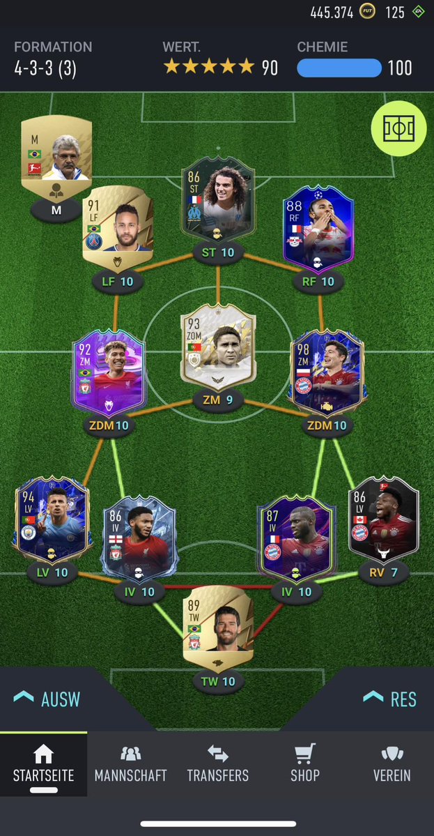 MFGA___'s tweet photo. Genuinely can’t believe some of the replies on this saying old chemistry was more restrictive, do people not know that you only played a formation for chem then swapped in game via custom tactics?

That literally gave you so much freedom. 

Look at the creativity here: https://t.co/sA5LuywdUM