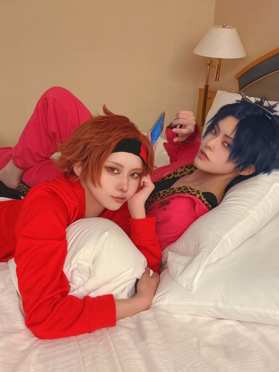 tota___pi's tweet photo. twst cosplay コスプレ ♥️ ♠️

くつろぎ前夜祭〜🎮🥱 https://t.co/awS6fGoeJv