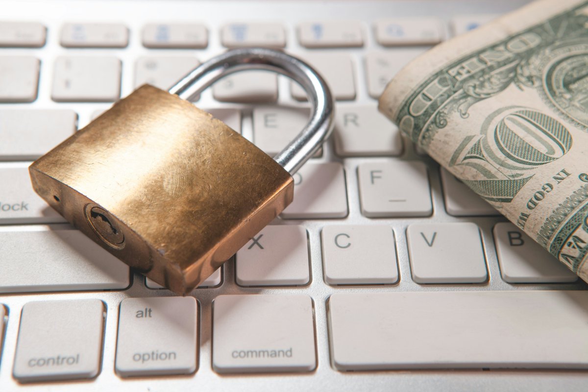 PTLInsurance's tweet photo. 🔐 Did you know standard general liability policies completely exclude employee theft, forgery, and wire transfer fraud? For growing SoCal businesses, internal financial fraud can destroy cash flow overnight. 🏦💰 #InsuranceUpdate #SmallBizProtection #IndependentAgency https://t.co/kC3lzF8uoM