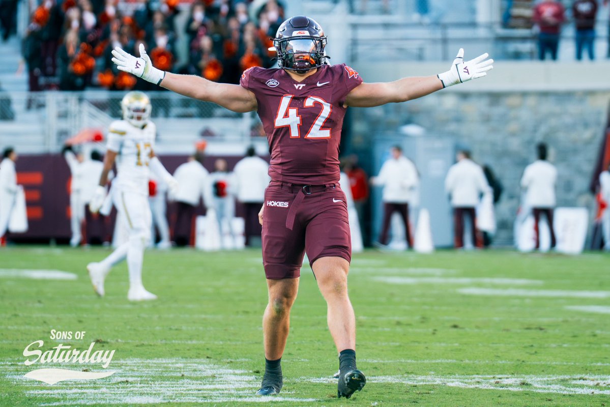 petebvt's tweet photo. National sack leaders:
1. Colin Simmons 10.5
2. Aycen Stevens 8.0

ARE YOU NOT ENTERTAINED?!
💪🗣️🔥

(📸 Will Trent - Willy T Media) https://t.co/964i2bwKPx