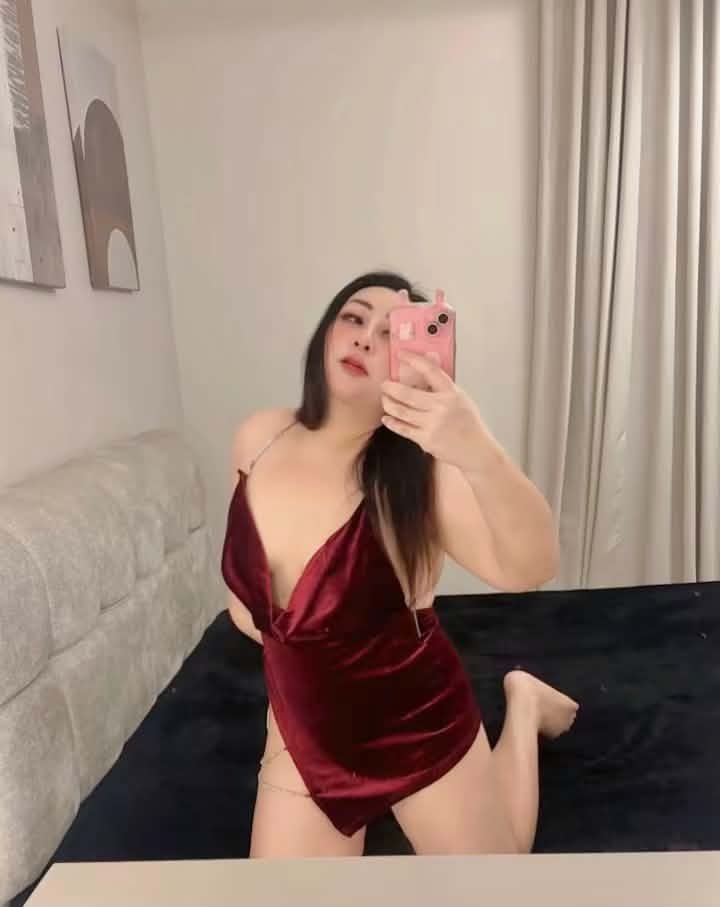 dasggle's tweet photo. #lady_jeddah
#lady_in_jeddah 
#jeddah_lady 
#Mistress https://t.co/zvuI1Jg4or