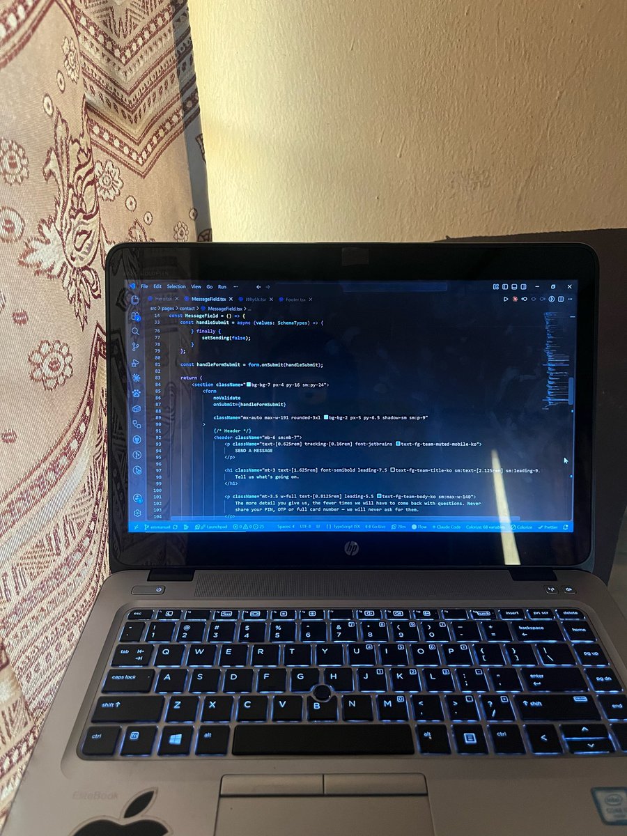 emmTech8's tweet photo. #code https://t.co/pxXwao0oK3