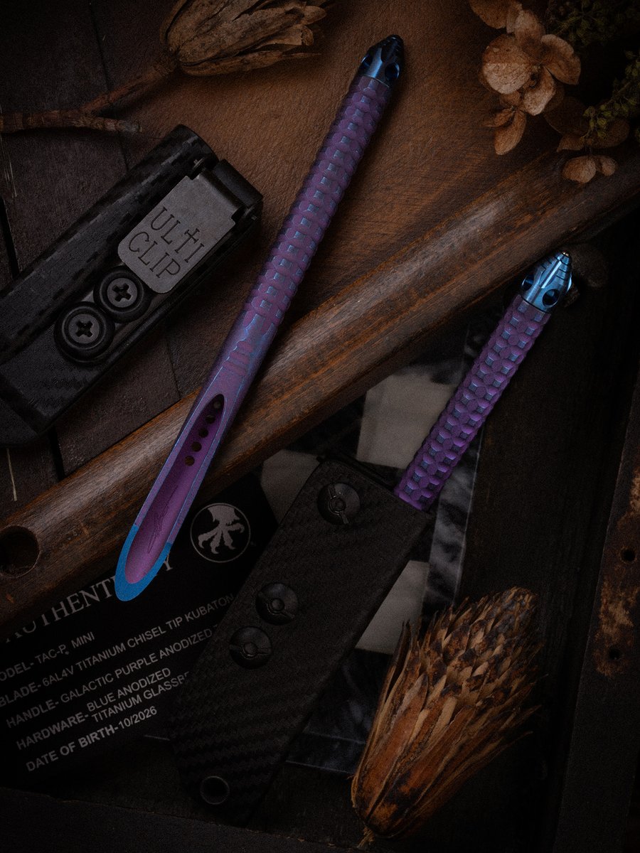 microtechknives's tweet photo. The TAC-P® Mini in full titanium anodized in Galactic Purple with a Blue titanium glass breaker and complete with a Kydex sheath. Part of our Marfione Selects Series.

Self defense is a serious matter, but that doesn't mean it can't be done with style. https://t.co/yMZ9GLuMty