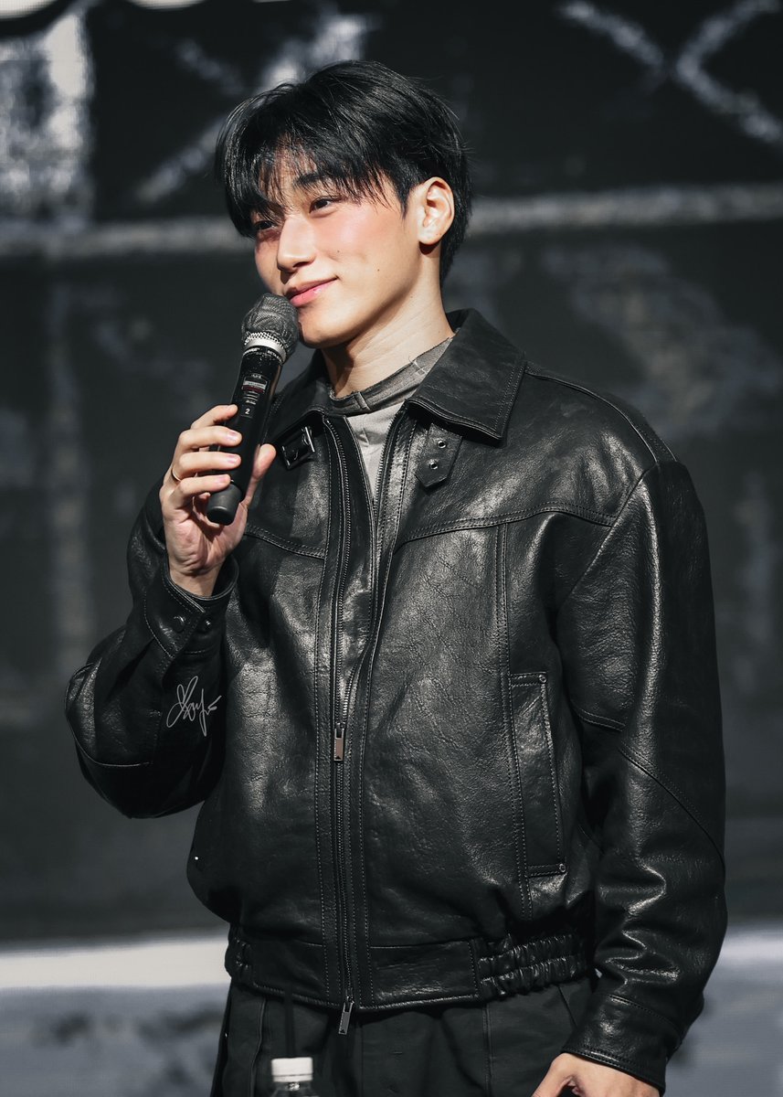 xuxin0130's tweet photo. 𝟤𝟨𝟢𝟤𝟢𝟩 ꜰʀᴏᴍᴍ
#ᴀᴛᴇᴇᴢ #에이티즈 #ꜱᴀɴ #산 https://t.co/8GYxskQSdb