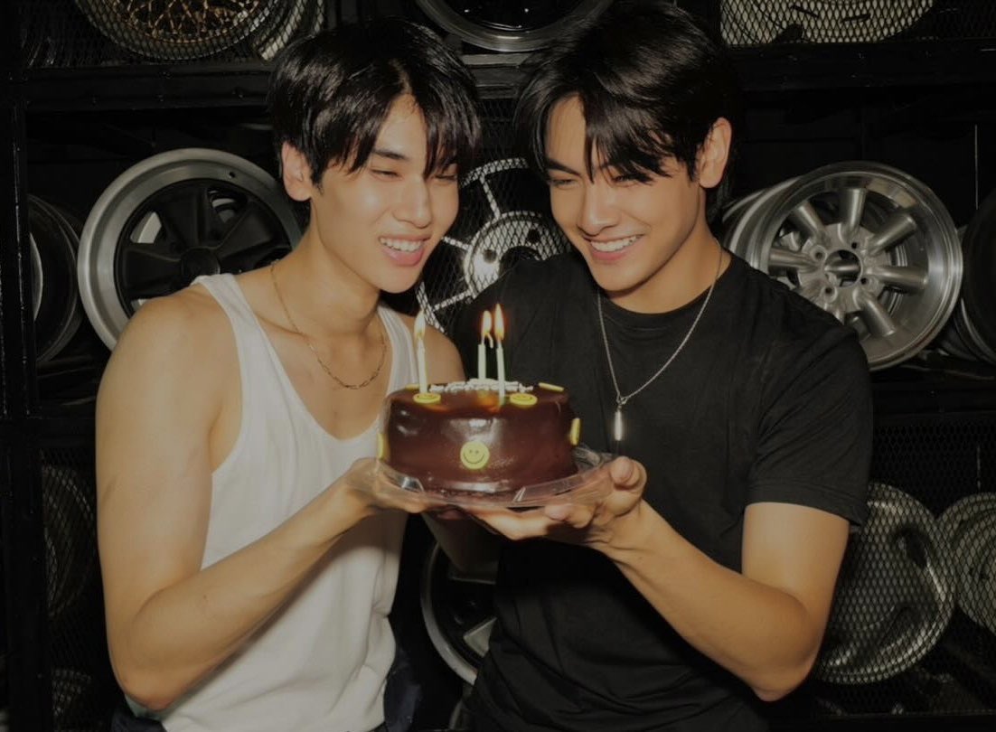 archenvocadunk's tweet photo. Like.. they're so fuckin beautiful together bruh.. they're so so so beautiful together.. how should I let go of this.. https://t.co/YKFEYPqMQf
