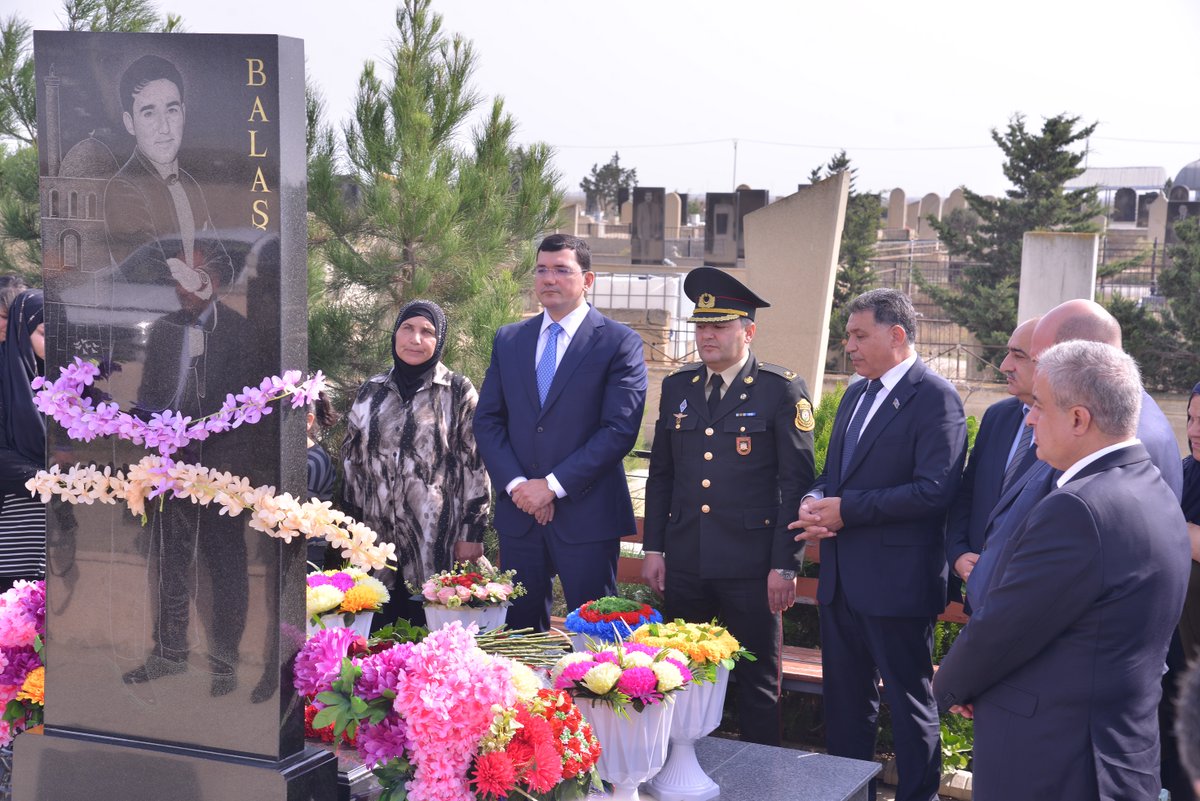 Qaradaghrih's tweet photo. Vətən Müharibəsi şəhidi Abdullayev Balazadə Rafət oğlunun anım mərasimi keçirilib. https://t.co/7U39F7aaJe