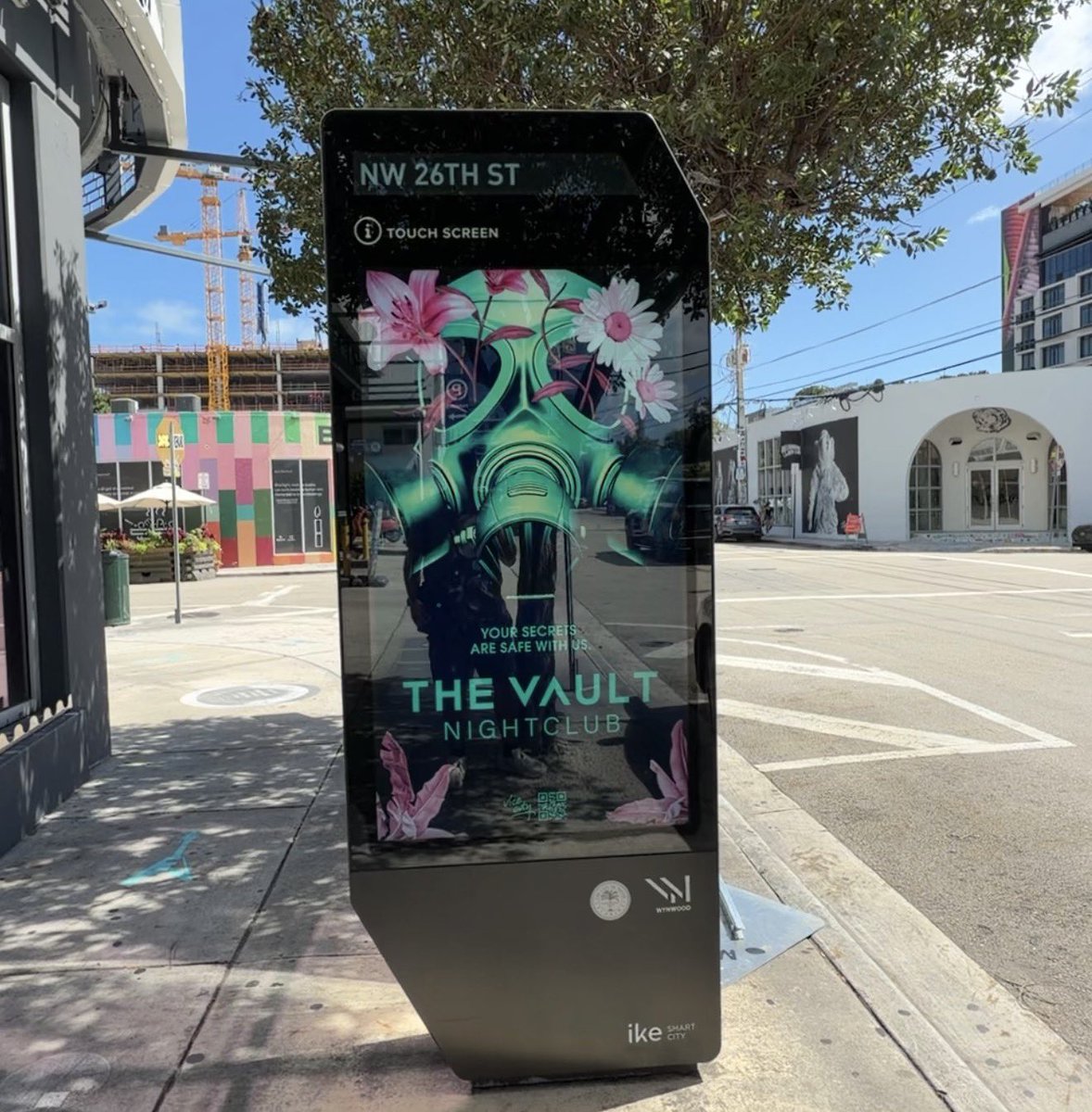 OfficialJoelF's tweet photo. GTA 6 nightclubs being promoted in Wynwood!! https://t.co/hQKrqX4fZR
