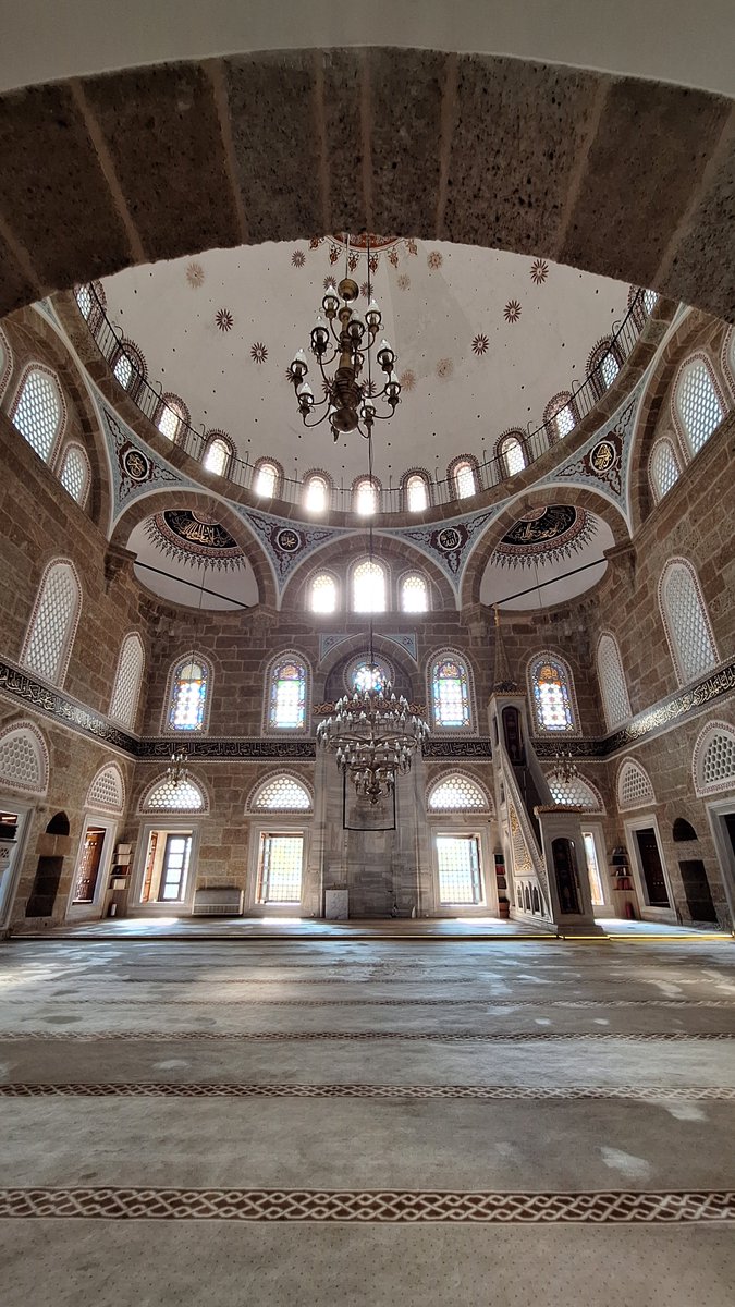 ozgul__onder's tweet photo. Pertev Mehmet Paşa (Yeni Cuma) Camii
Mimar Sinan, 1579
🌿
İzmit Sanat Tarih
11102026 https://t.co/9wZe0vFzDy