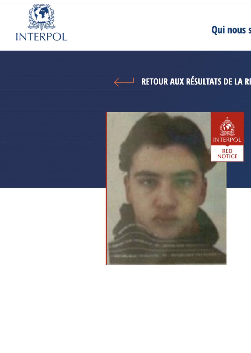 Shawnn_________'s tweet photo. Je suis parti vérifier sah il est vraiment recherché par Interpol j’ai cru c’était du bluff . Je comprend mieux la cover de son album https://t.co/BFIhXEyrR7