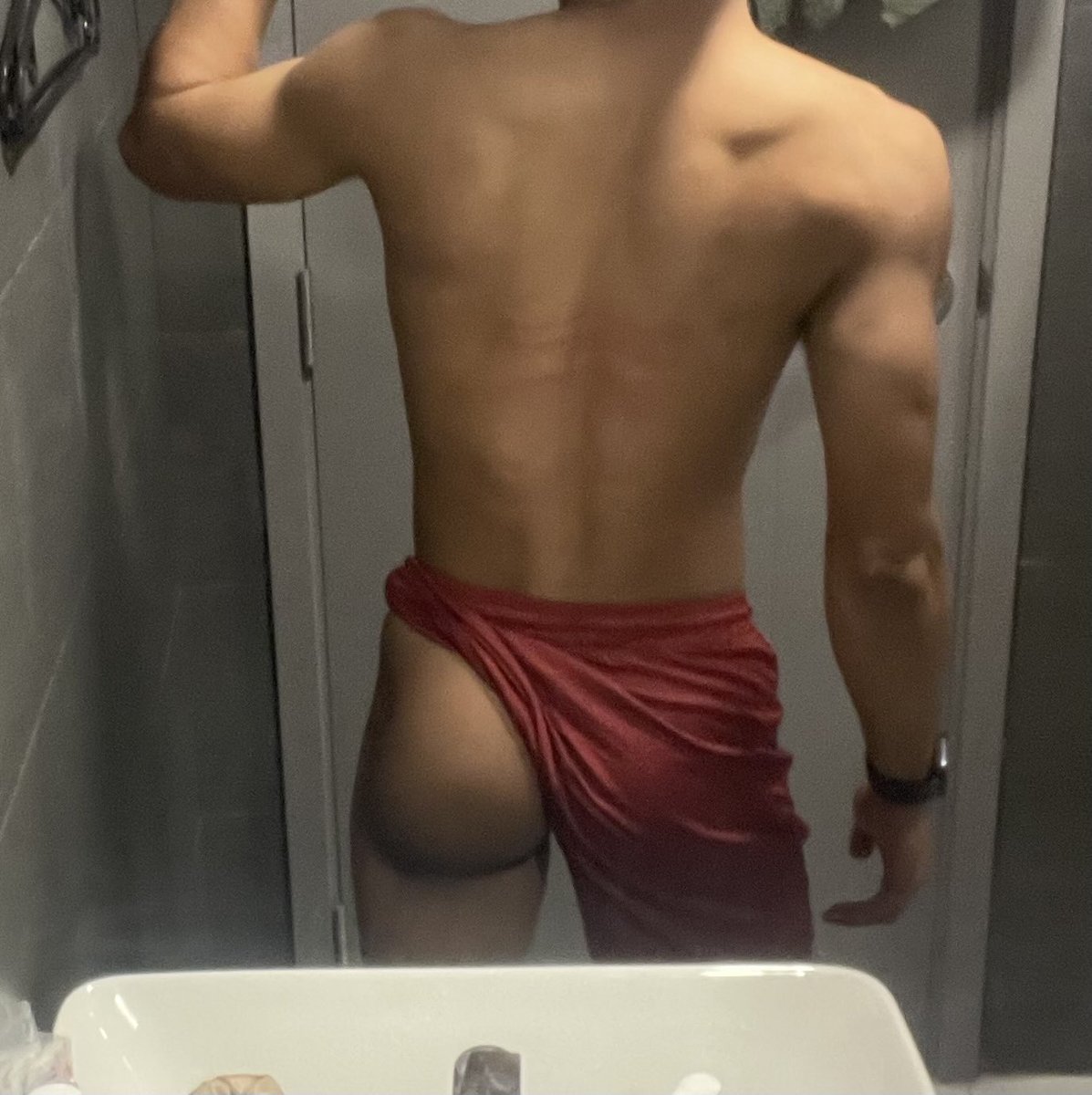 mitsuka_33's tweet photo. ก่อนอกจะขึ้นก้นมาก่อนละ🫣🍑 https://t.co/FMDZRuI20E