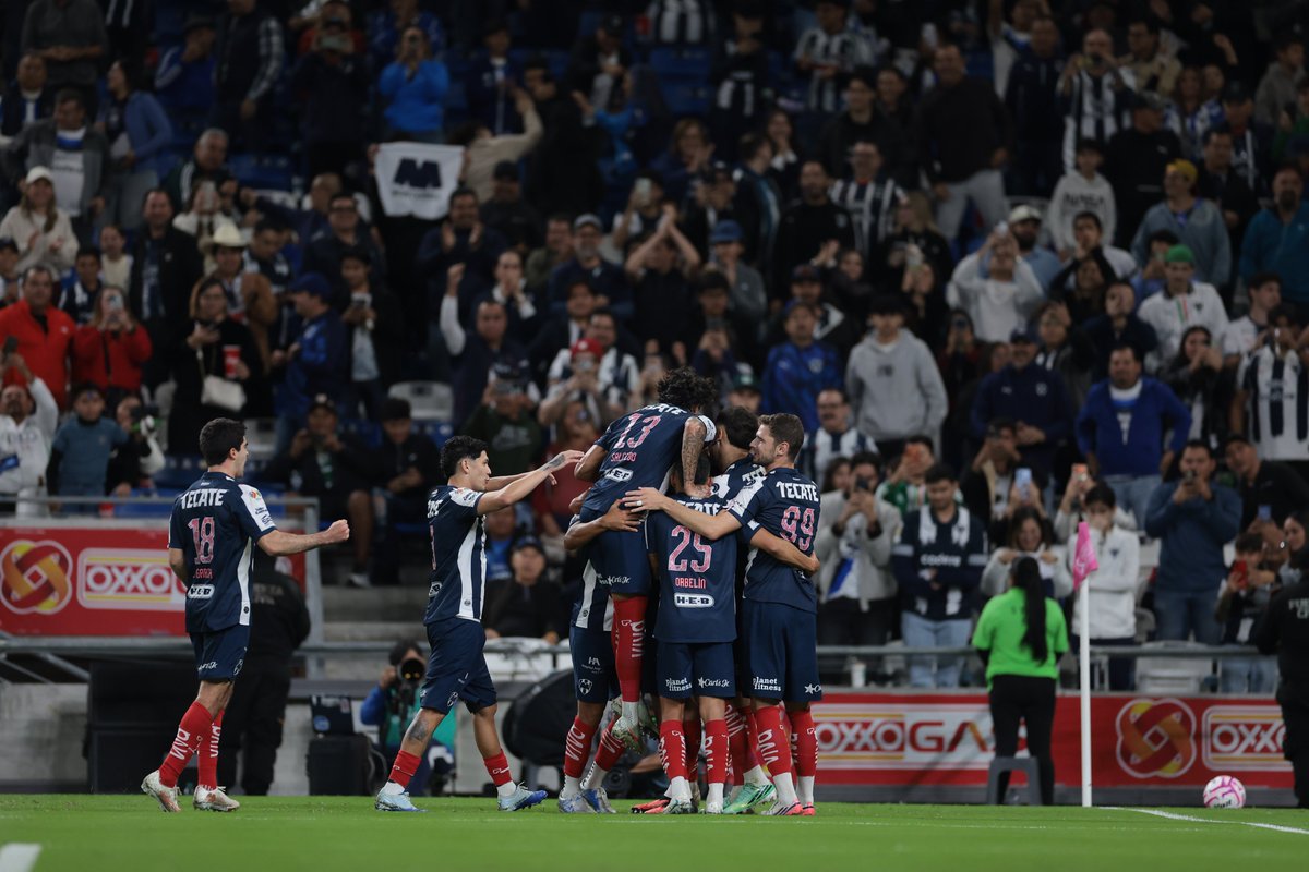 Rayados's tweet photo. Que sea una gran semana, Pandilla.👊🏼🔥🇫🇮 https://t.co/BYTQubpv3r