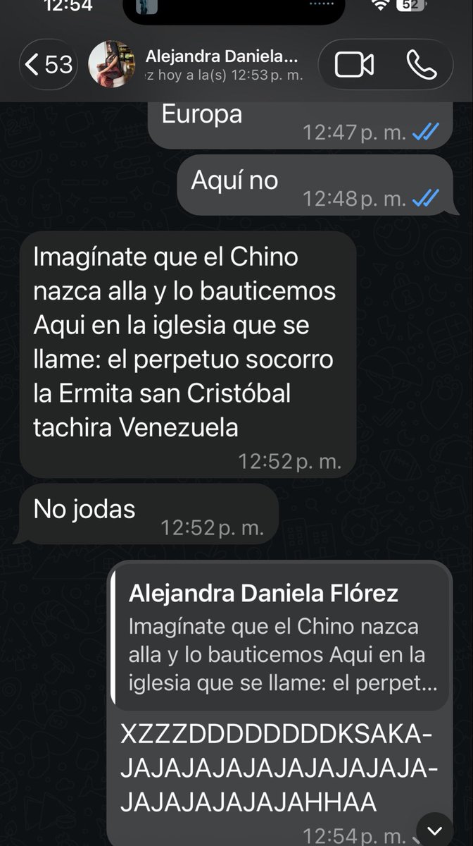 ashhglv's tweet photo. Las raíces ante todo 💅 https://t.co/UBLaBpjSl7