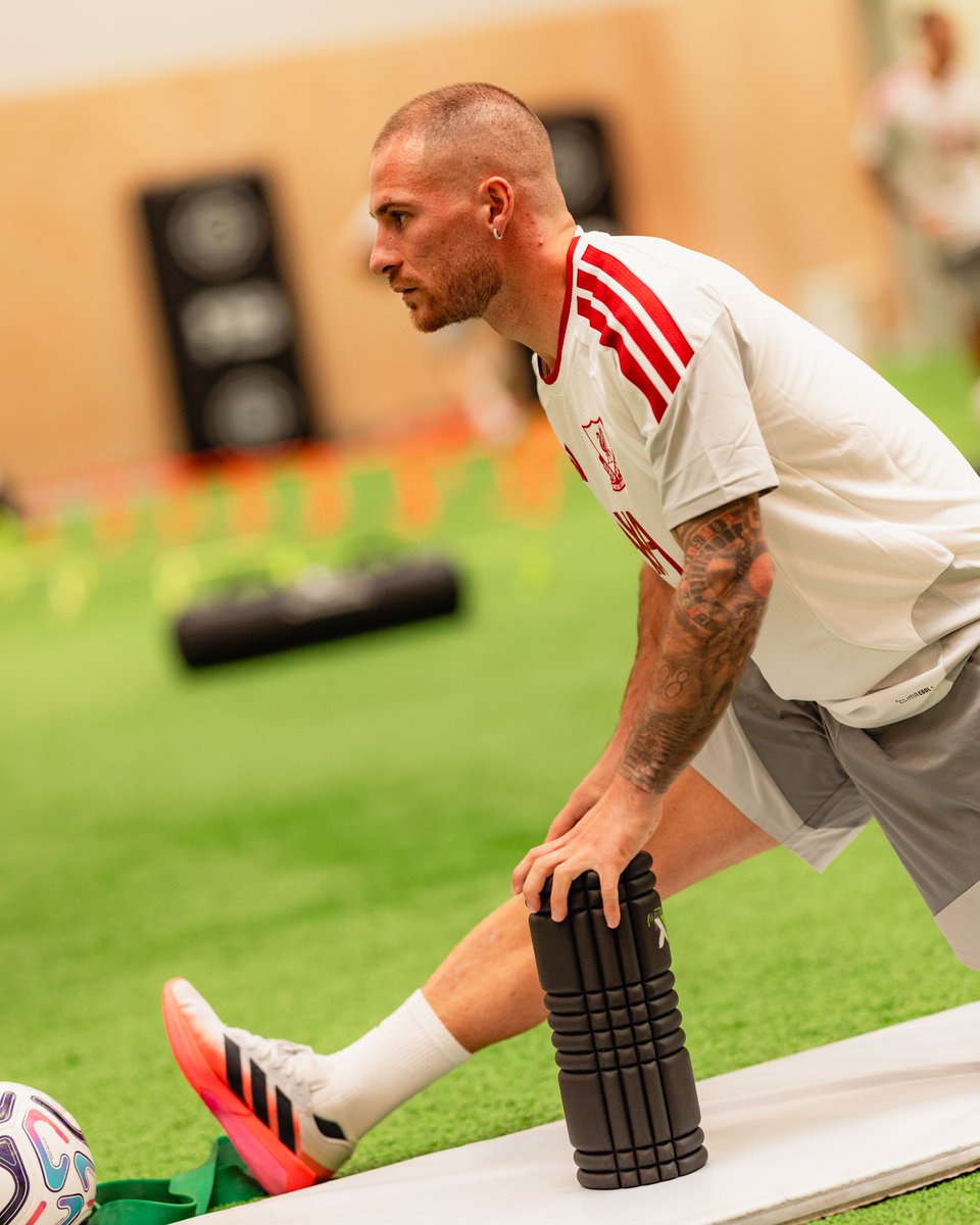 LFC's tweet photo. Straight back to work 💪 https://t.co/96Wgk8sFp7