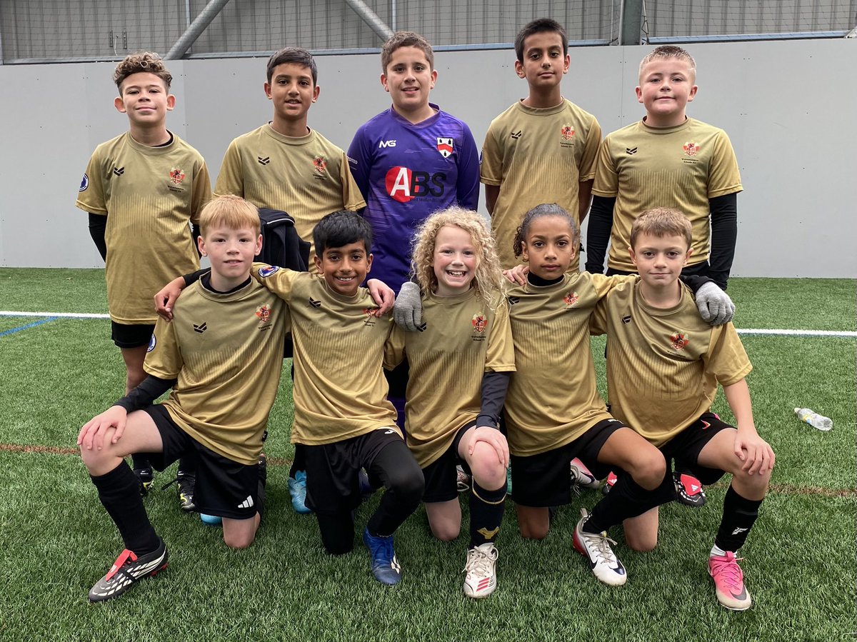 WolvesSchools's tweet photo. Wolverhampton U11s Share Six-Goal Thriller with Erdington. Report: https://t.co/9gmDo6ZK6S @ConnectEdPship @WestMidsMCSFA @bpsfa https://t.co/lzmQRGLGJD