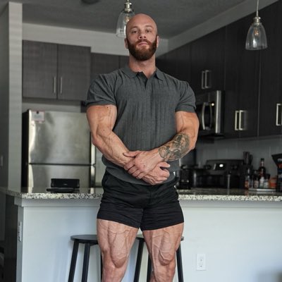 KINGTYLER90's tweet photo. #NewProfilePic https://t.co/yLVP1YIv3G