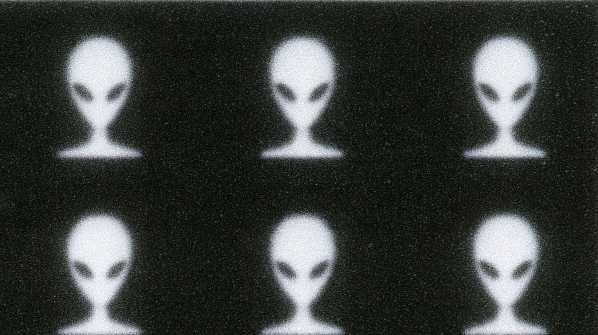 Cortex_Zero's tweet photo. Going live with @The_Astral_ around 1:30 EST to discuss all the UFO happenings. Your presence would be greatly appreciated. #ufox #ufotwitter https://t.co/kHU3kq6EED