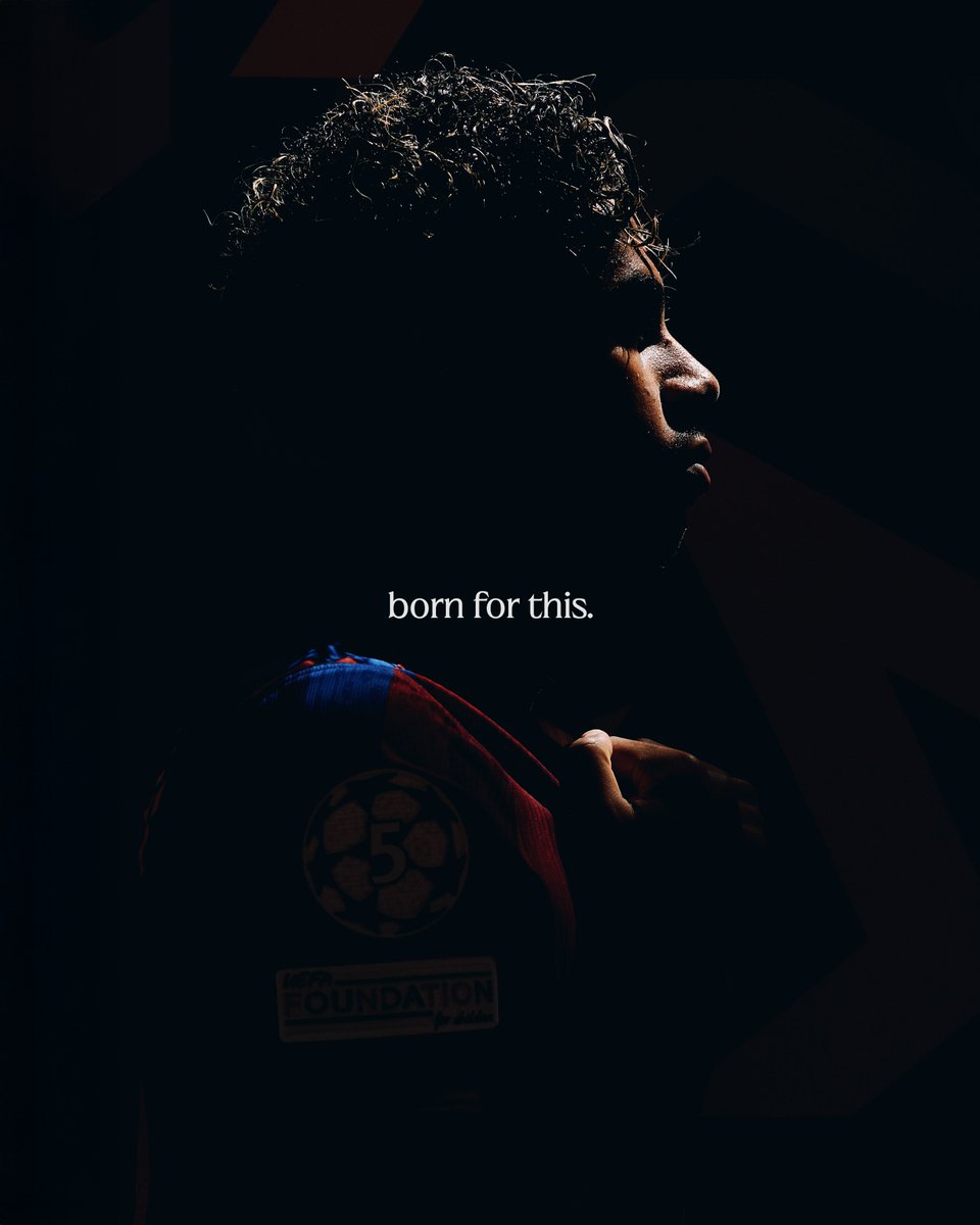 FCBarcelona's tweet photo. Ready for the stage. 💫 https://t.co/aDaOZHTWjH