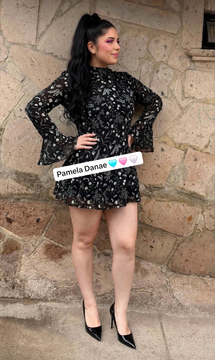 princesasexy21's tweet photo. Excelente inicio de semana Caballeros 💋 Soy Mujer por Elección 👠💄Orgullosa de ser una Mujer Trans 🥰🩵🩷🤍🏳️‍⚧️🏳️‍🌈
#Trans
#Transgenero
#Transexual
#Feminizacion https://t.co/jO7jx1eZFD