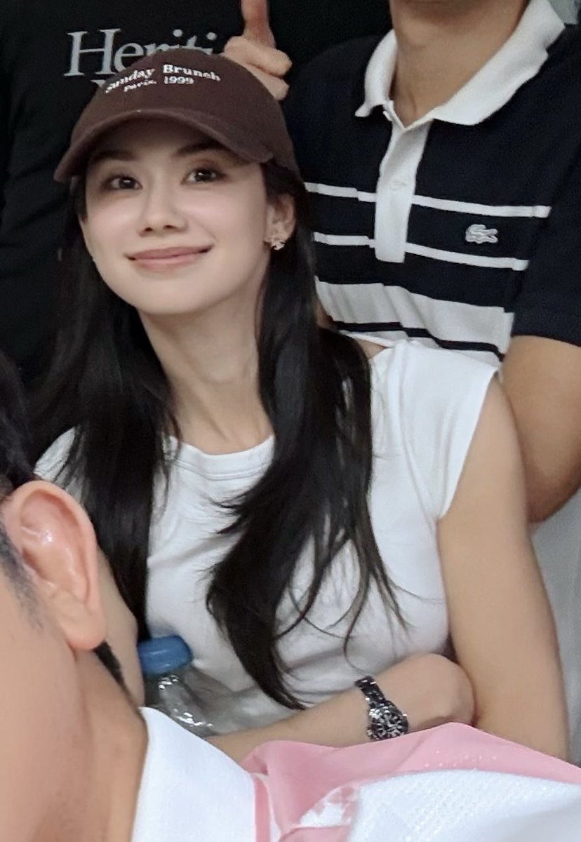 JaneMiller__'s tweet photo. bảnh trai quá 🤏🏻

#LalinaLena #ลีน่าลลินา https://t.co/ADyKmII1Aw