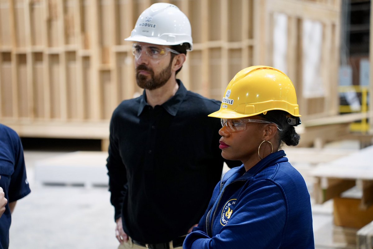 RepDeluzio's tweet photo. .@modulehousing is a manufacturing startup building modular housing that folks can afford—piece by piece, floor by floor—right here on a site in Scott Township. 

I visited with @RepSummerLee on Friday to see how Western PA is driving to restore the American Dream—one home at a time. 💪