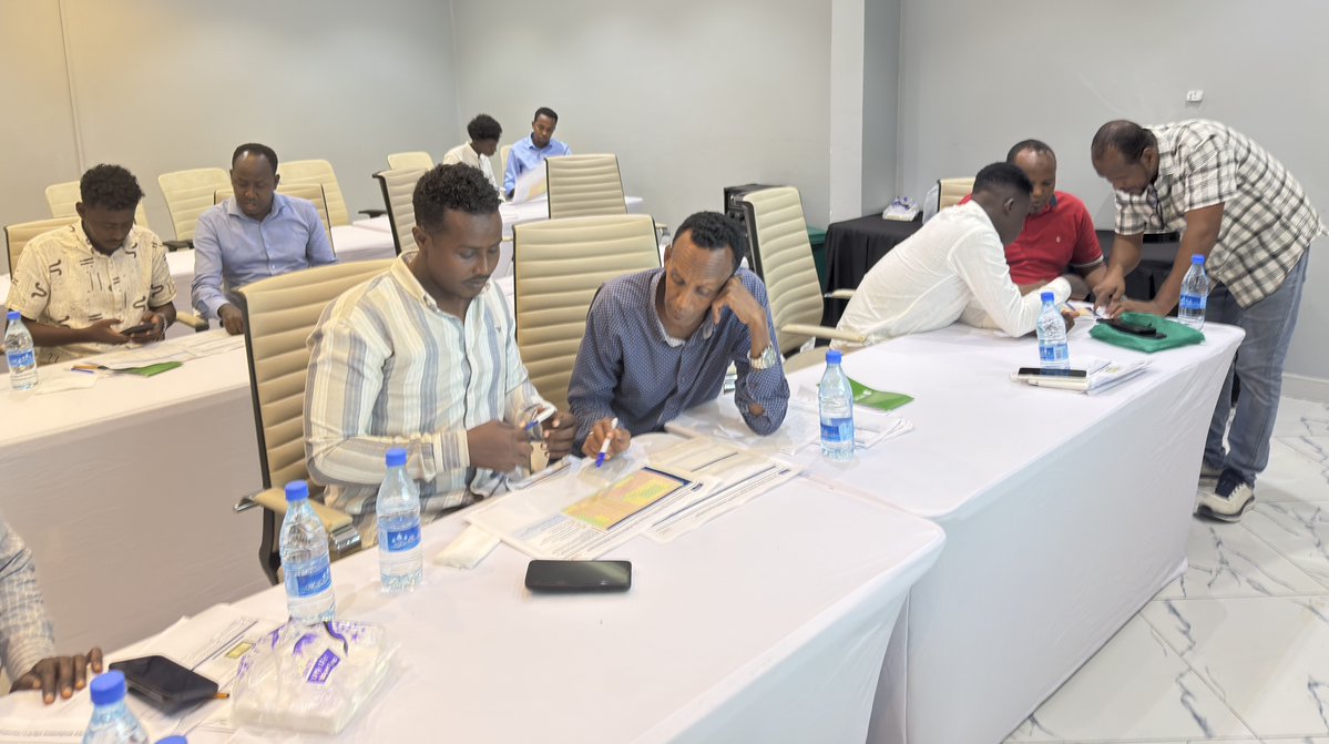 UNMAS's tweet photo. Building on last month’s WAM level 1 course in #Mogadishu, UNMAS &amp; Somali partners have just completed a 3-week IATG Level 2 Ammunition Accountant Course.
Graduates mastered stock audits, inventory control &amp; safety standards, reducing stockpile risks &amp; building national capacity https://t.co/O1TlhsrEXu