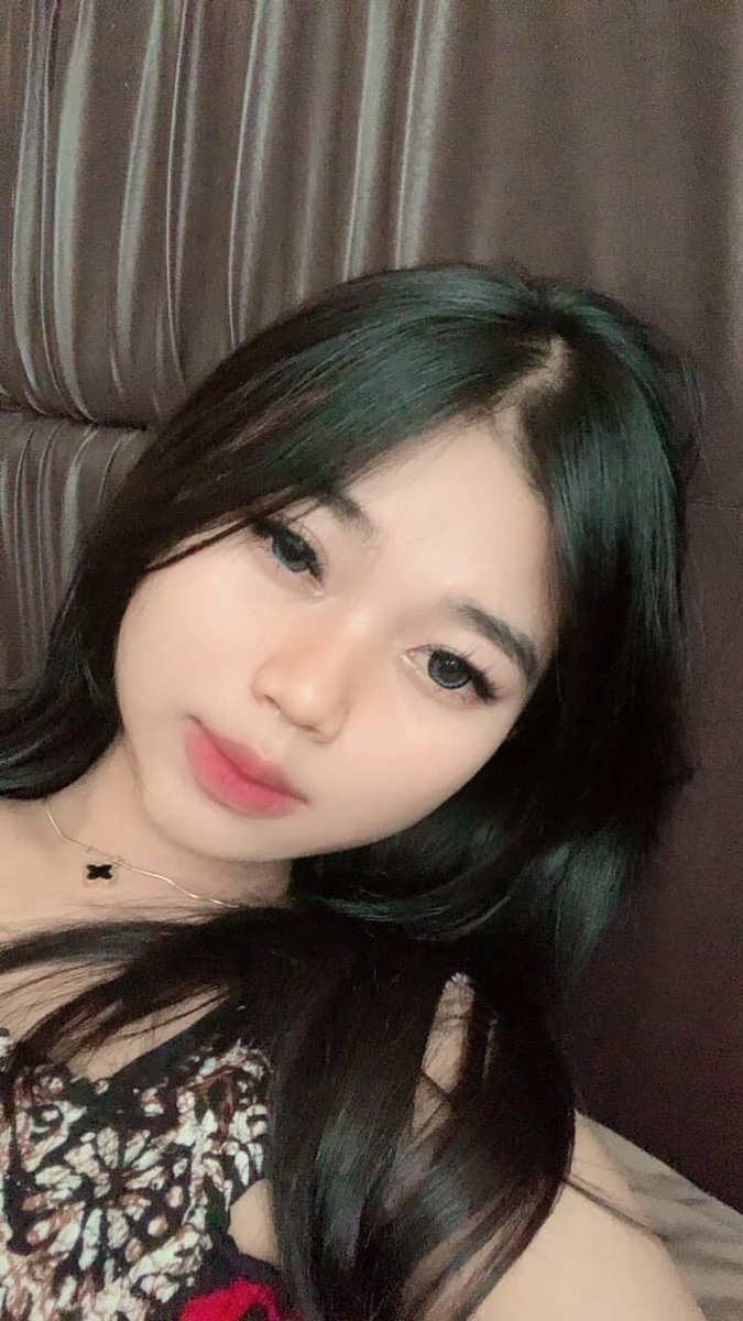 angeli1nl's tweet photo. Temenin aku yuk say https://t.co/6CZ487oc5u