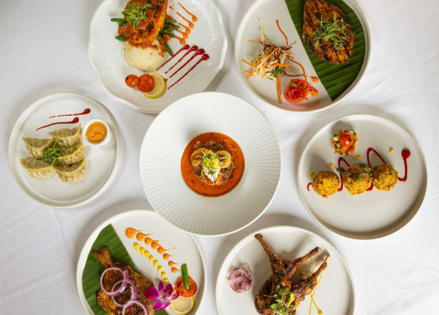 LiveWorkHOU's tweet photo. Majestic Kitchen is now open in Sugar Land Town Square.

The restaurant serves classic Indian dishes, cocktails and more, with late-night hours designed to welcome diners after nearby events.

🌟Learn more: https://t.co/Dwsl1rumMz

Courtesy of Majestic Kitchen https://t.co/wK0I5u6ira
