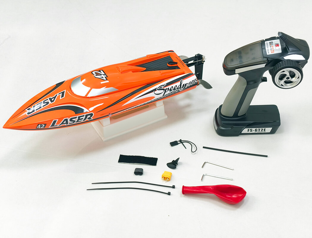 CMLDistribution's tweet photo. JOYSWAY LASER 42 DEEP VEE RTR BRUSHLESS RACING BOAT 420MM V2

⌛Coming soon at 🔗 https://t.co/g2iKmj9g6n 🔗

#rc #rcboat #boats #remotecontrolboats #modelboats #hobby https://t.co/bN9H2yLI61