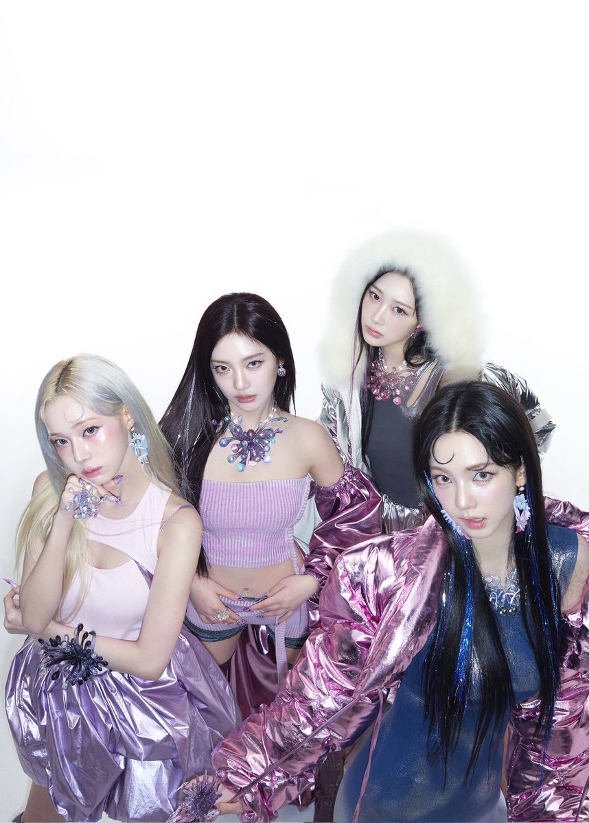aespaDIRECT's tweet photo. Last 4th Gen K-Pop songs to receive a RAK &amp; chart on both Spotify &amp; Apple Music Global:

#KARINA, 'UP'
#aespa, 'Supernova' https://t.co/c6hf2w36De