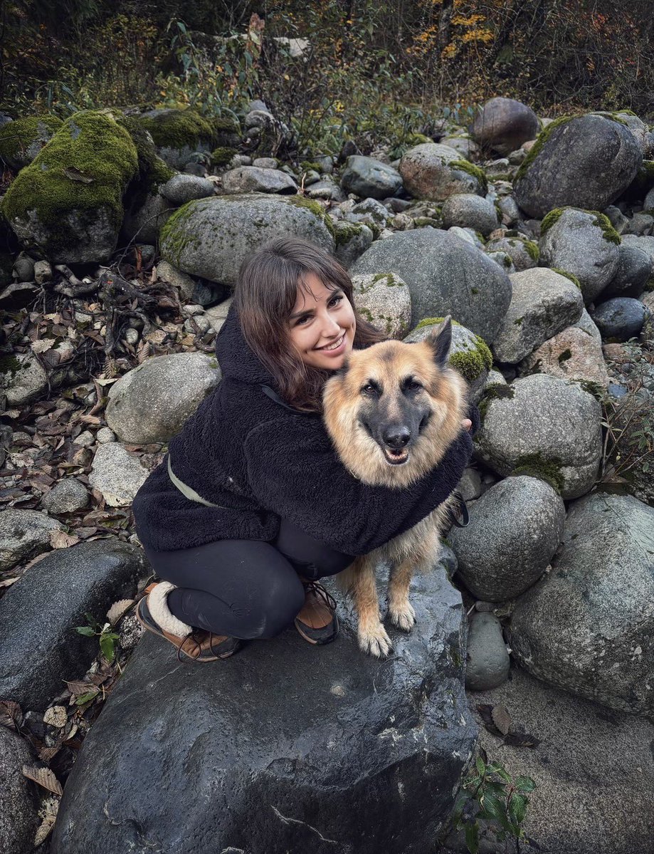 Millriky's tweet photo. My and babies https://t.co/kkpAyzXbvd