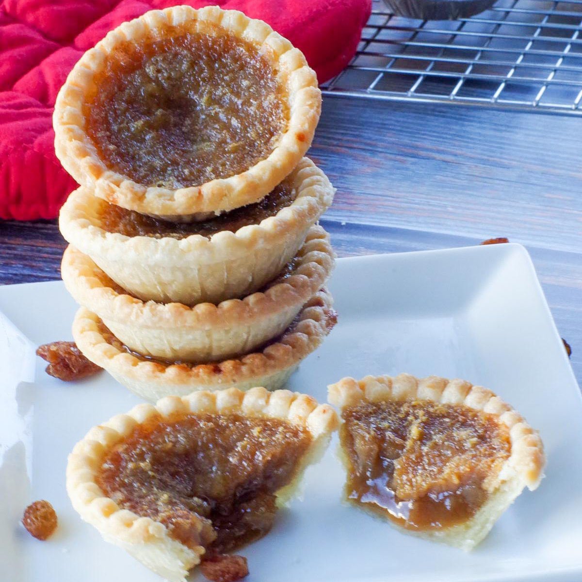 ihategeographi's tweet photo. @Wilbystar28 Nono it’s like a pastry, it looks like this https://t.co/6Eomax8Dnc