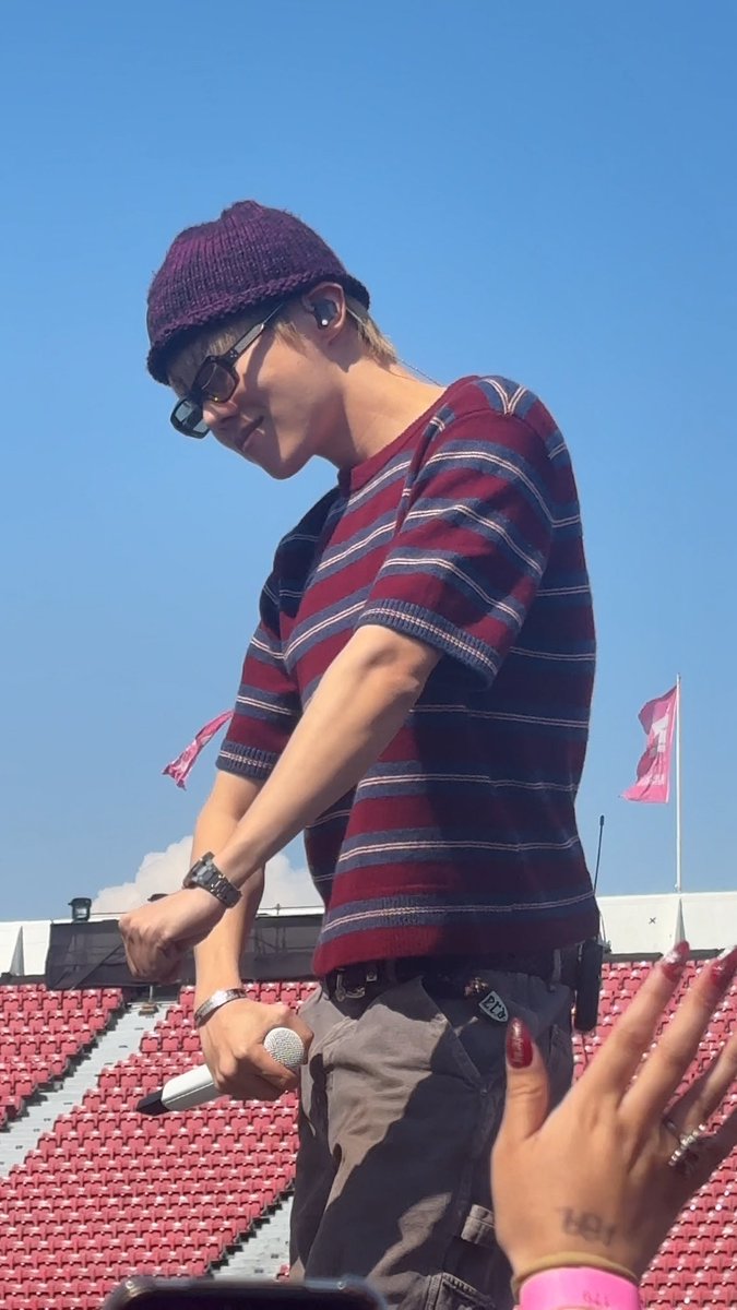soobinrushride's tweet photo. más fotos de los bts que nadie tiene xq la saque yo https://t.co/zITCSSjzUF