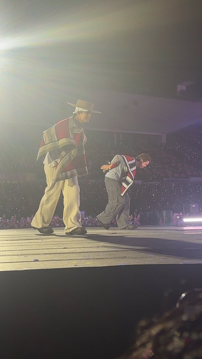soobinrushride's tweet photo. más fotos de los bts que nadie tiene xq la saque yo https://t.co/zITCSSjzUF