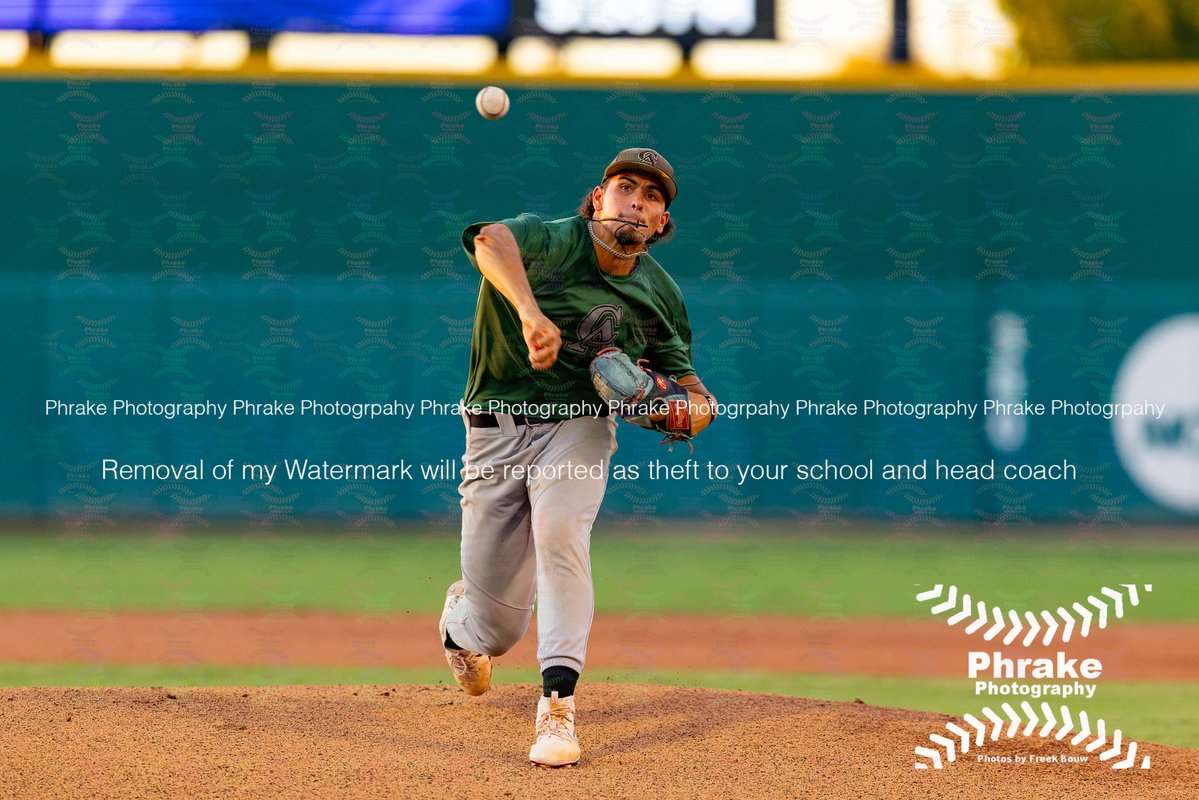 phrakephoto's tweet photo. Michael Obregozo (23) RHP SO  Central Arizona Vaqueros @M_Orbe_Ball @PerryBaseball07 @perry_pumas #centralazvaqueros #vaqueros #vaquerosbaseball #db9ers #db9 @CAC_BaseballDB9
@njcaabaseball #juco #jucobaseball #jucoproduct #ACCACbaseball @accac_sports https://t.co/Xbgg0KImxW