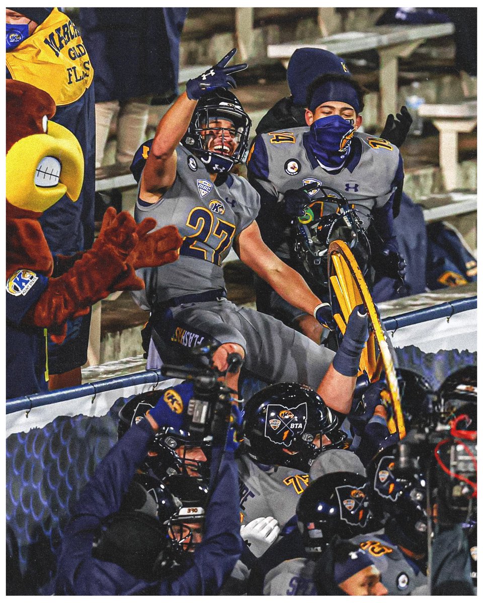 KentStFootball's tweet photo. 𝗪𝗵𝗲𝗲𝗹 𝗪𝗲𝗲𝗸 𝗙𝗹𝗮𝘀𝗵𝗯𝗮𝗰𝗸𝘀 ⚡️

#GoFlashes⚡️ | #HAB1TS https://t.co/e8WD9O22s4