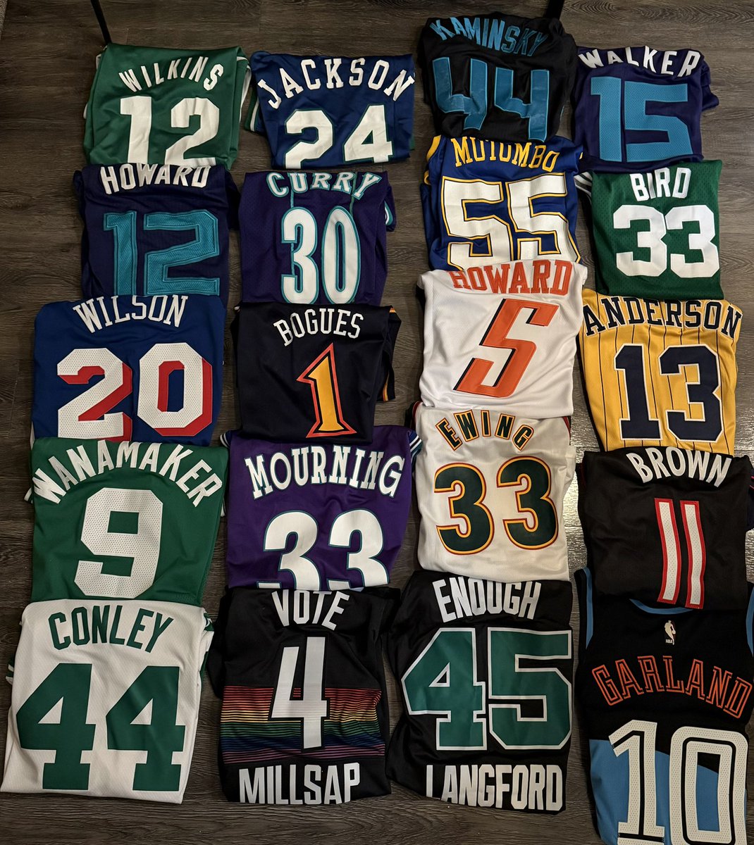 HoopGrids's tweet photo. The Official HoopGrids Admin #NBAJerseyDay Collection https://t.co/gpkCTGe4Xm