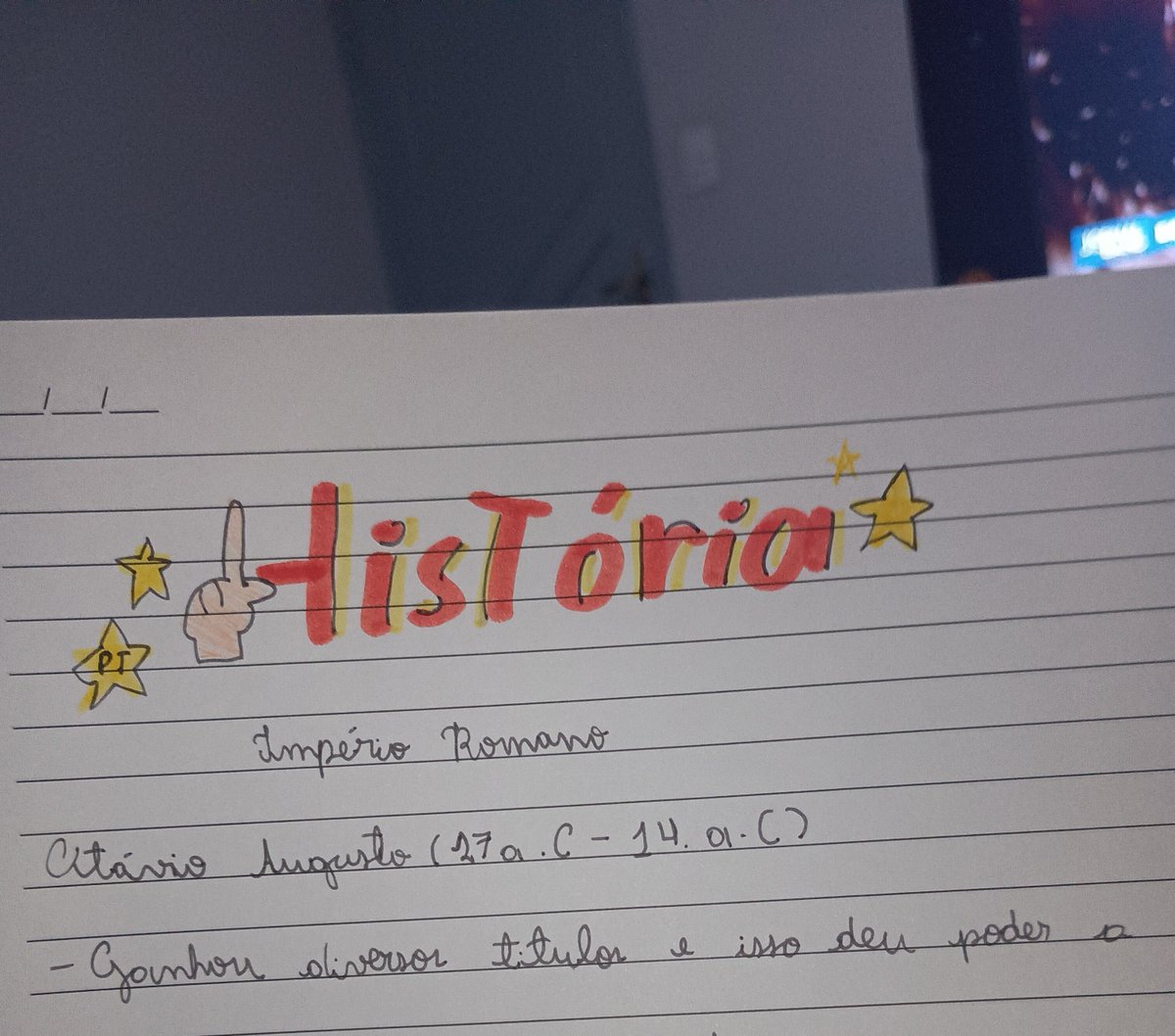 Maria72956952's tweet photo. minha prima de 11 anos veio me mostrar o lettering dela ai quando eu fui ver me deparei com isso https://t.co/eKSKHT0knI