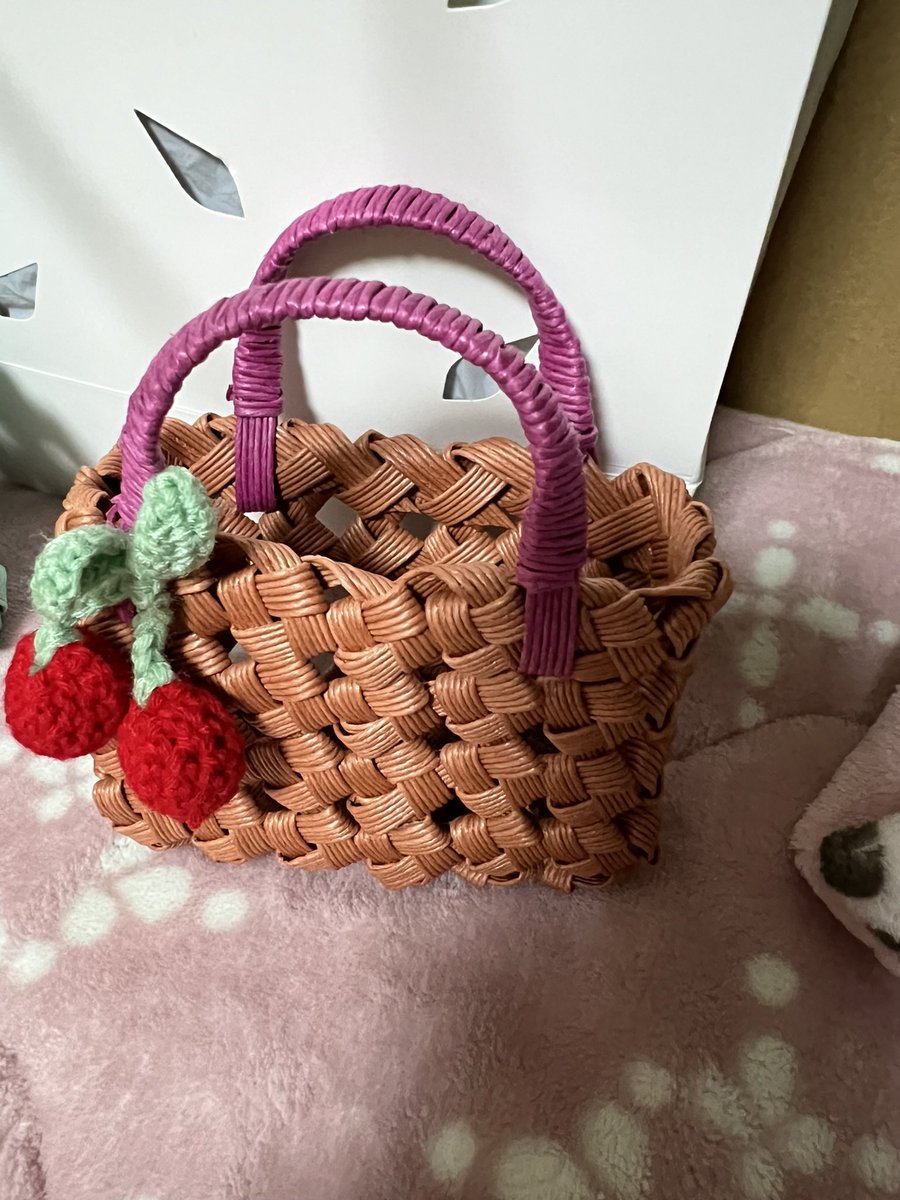 aya_MGA1214's tweet photo. @Cherry12432 ハンドメイド楽しいですよ
私は卓球やってるのでそういったのも作ってますが https://t.co/Ydr5DtGwe2