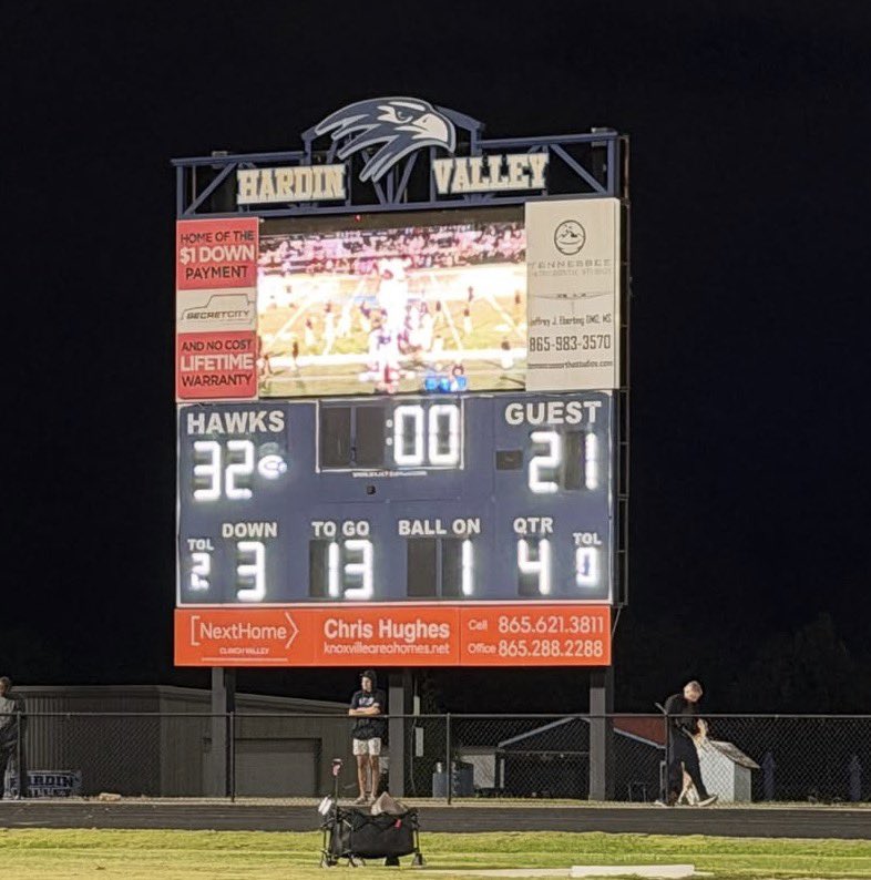 AydenPerry2029's tweet photo. Great team win against Oak Ridge 32-21 to secure our play off spot. Thankful to be a part of this team. Up next Cleveland 🔐
#RISE #staytuned #notdoneyet #classof2029 #keepworking #RBsNation #HVArise #provethemwrong #Godsplan 

@PrepRedzoneTN @PrepRedzone @nxt1sports @KeyPlayerNation @nxt1football @RBsNation @HVA_Football  @Coach_WBell_ @CSmithScout @CoachWynn_TW @HVAAthletics @5StarPreps  @prepxtra
