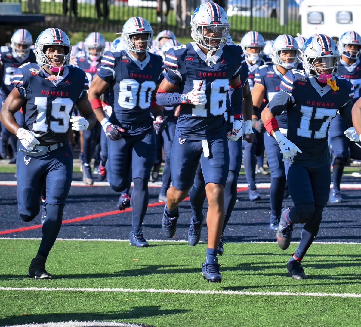afronews's tweet photo. Howard University’s 102nd homecoming paired tradition and celebration with a heart-health forum, capped by a 31-17 Bison win over Morehouse.
https://t.co/nZwksRUVhk https://t.co/D1B1wgEmSS