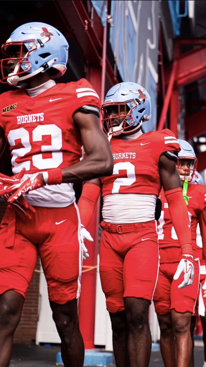 PeterJrClemat's tweet photo. #AGTG 🙏🏽 After a great conversation with @CoachTclark, I’m blessed to receive my FIRST D1 SCHOLARSHIP OFFER from Delaware State University!! 🐝❤️🩵 

@EdgewaterFB @coachpsb @ZBlostein247 @247recruiting @Rivals @TyIsDigital @FlaHSFootball @PrepRedzoneFL @TomLoy247 @TheUCReport @FBUcamp @NationalComb1ne @LemmingReport @tommyreamon @RustyMansell_ @adamgorney @polk_way
@CoachJuiceDixon @kam_wicker @Rebels247 @Andy_Villamarzo 
@DelawareStateFB @DelSt_Football @Excelspeed12 @TommyWhitted